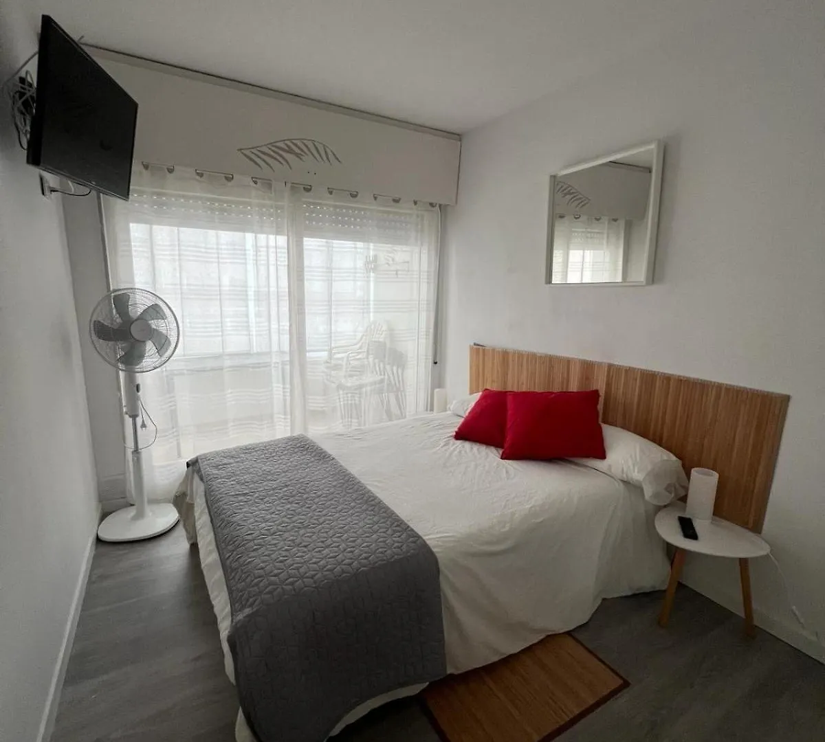 Apartamiento Vista Al Mar - Holiday Center En Roses
